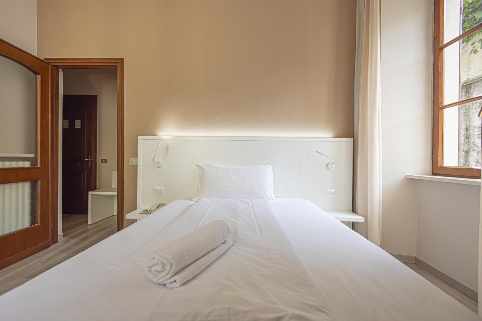 Hotel Il Portico By Lvg Hotel Collection Cannobio Pokój zdjęcie